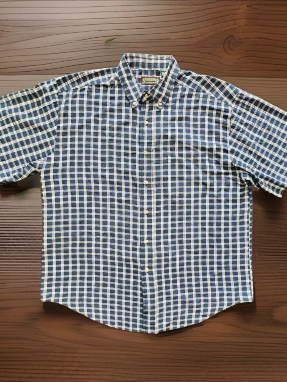 Men’s Blue Plaid Short-Sleeve Button-Down Shirt